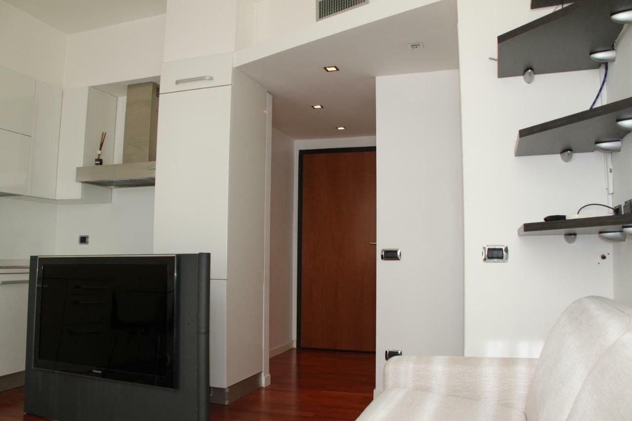 Maggiore Cozy Apartment Mediolan Zewnętrze zdjęcie